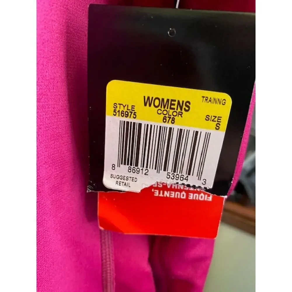 Nike Therma‎ Fit Hoodie Fleece Women’s Sz Small NWTs